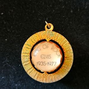 Rotating Elvis pendant